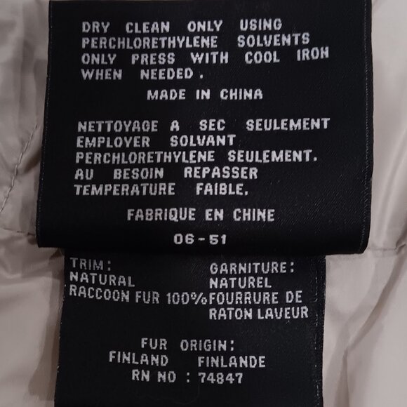 Andrew Marc puffer jacket - Picture 10 of 12